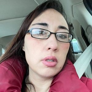 Meet your Posher, Posh